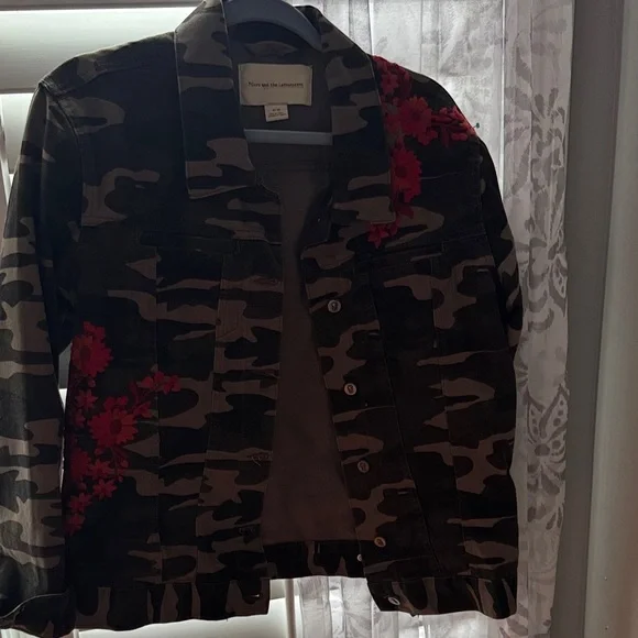 Pilcro and the Letterpress Camouflage Jean Jacket with Red Floral Design - Picture 1 of 5